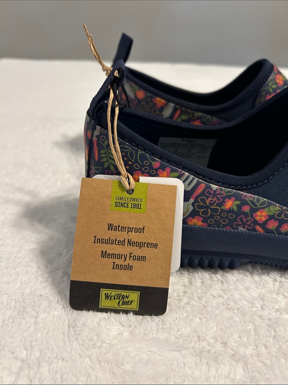 Western chief women’s garden tool Neoprene slip-on-blue. Size 10 - Picture 9 of 12